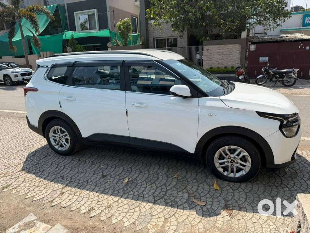 Kia Carens 1.5 Premium 7 Str, 2022, Diesel