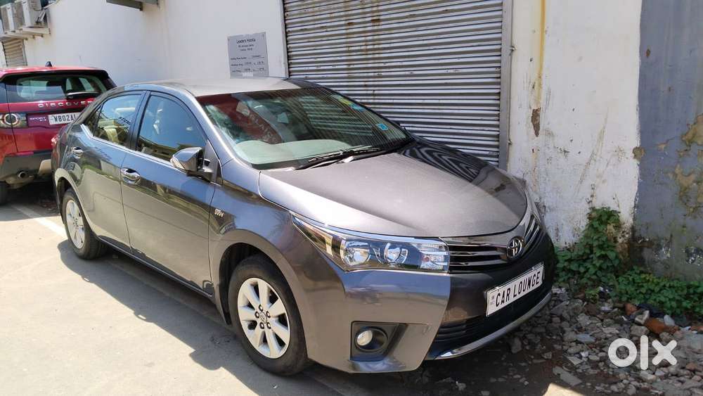 Toyota Corolla Altis 2013-2017 G At, 2015, Petrol