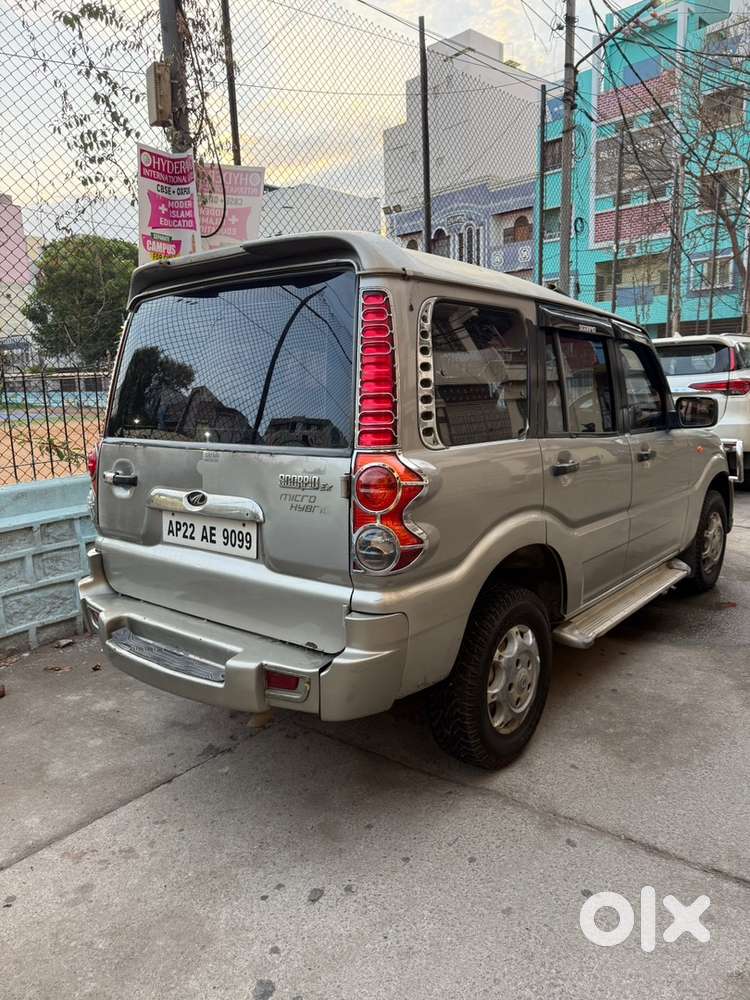 Mahindra Scorpio Classic 2011