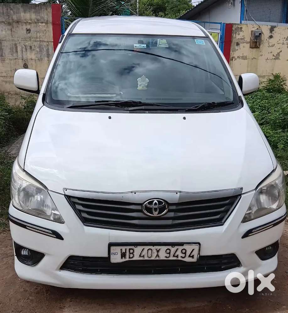 Toyota Innova 2013