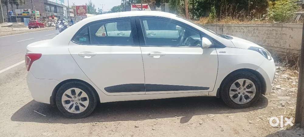 Hyundai Xcent 2015 Diesel Well Maintained