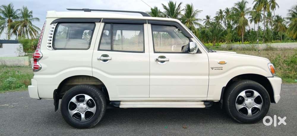 Mahindra Scorpio Lx, 2014, Diesel