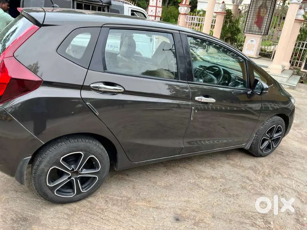 Honda Jazz 2017 Petrol 65000 Km Driven
