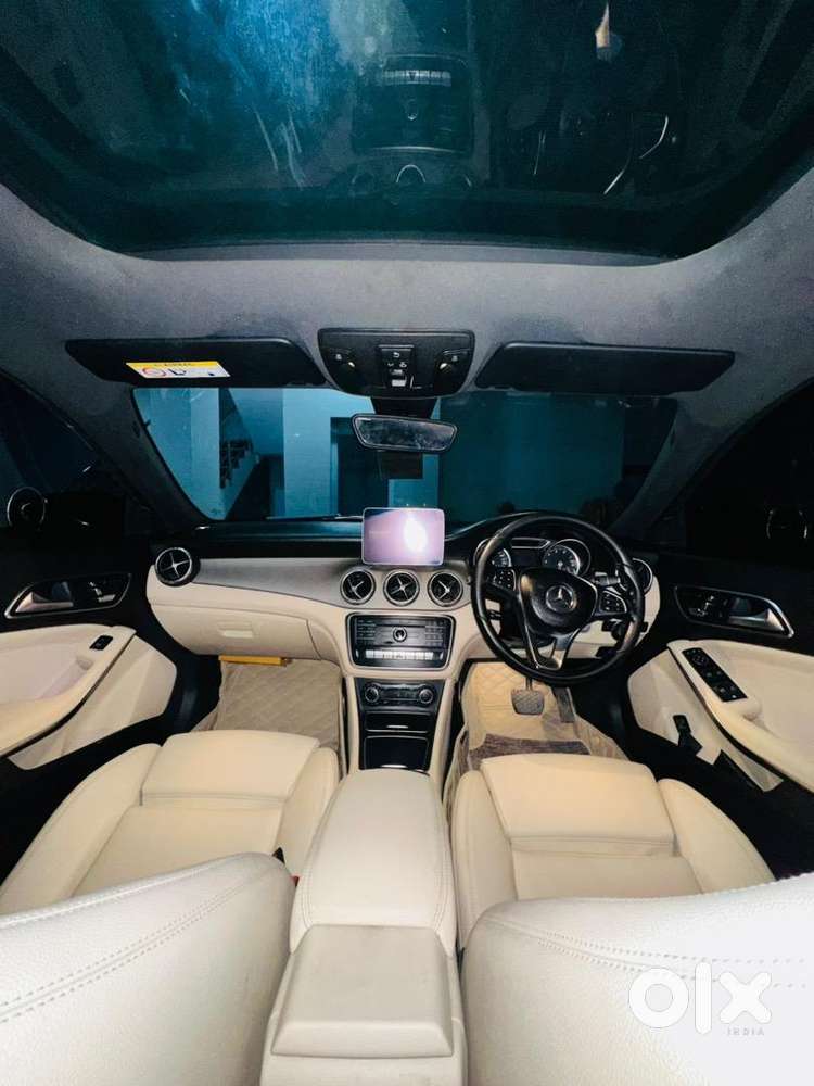 Mercedes-benz Cla 200 Petrol