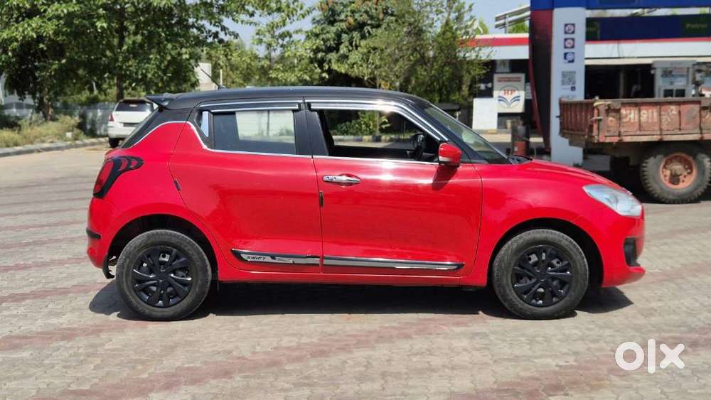 Maruti Suzuki Swift 1.2 Vxi (o), 2022, Petrol