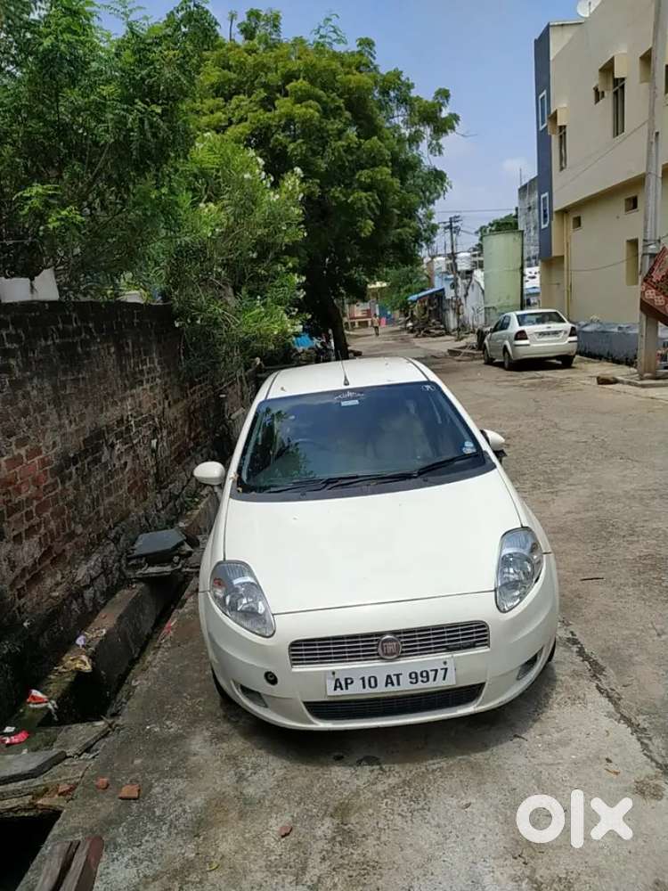 Fiat Punto Emotion 1.3 2010 Car And Rc Expired And Oil Cooler Fail