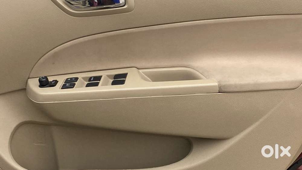 Maruti Suzuki Swift Dzire Vxi 1.2, 2015, Petrol