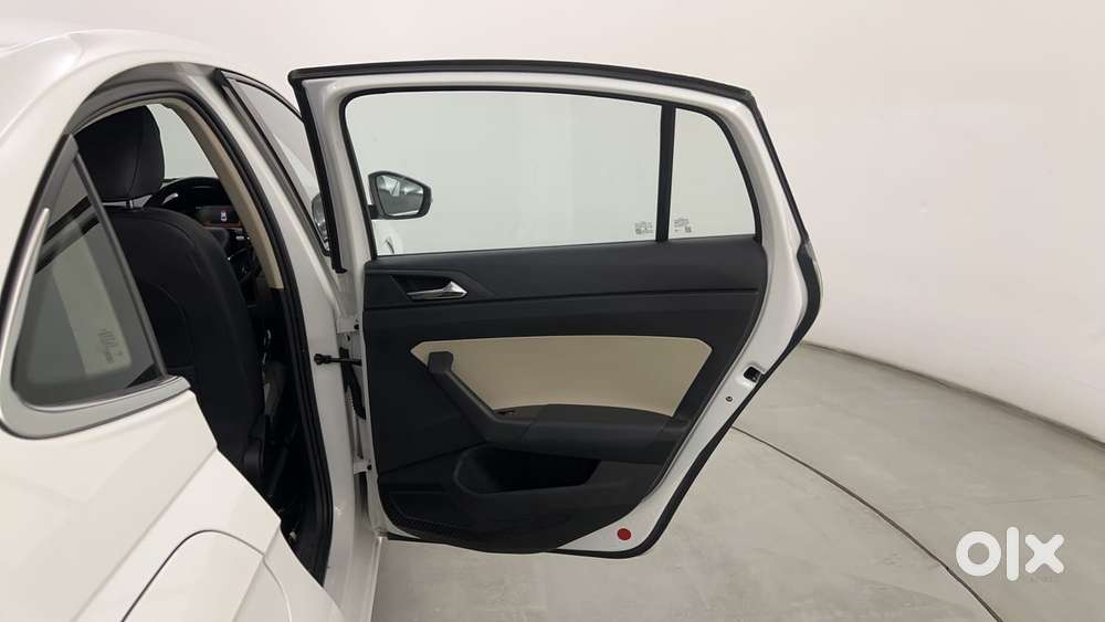 Skoda Slavia Style 1.5l Tsi Dsg, 2023, Petrol