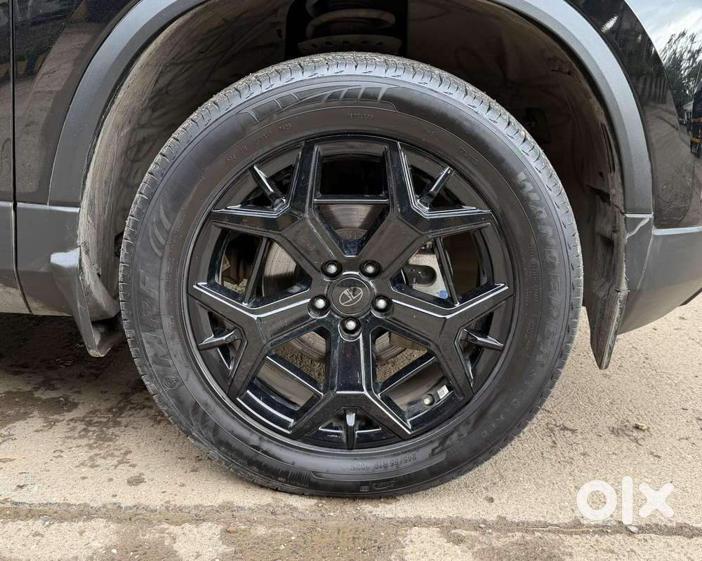 Tata Safari Accomplished X Plus 7 Str Dark Edition At, 2025, Diesel