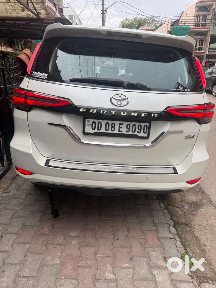 Toyota Fortuner 2016