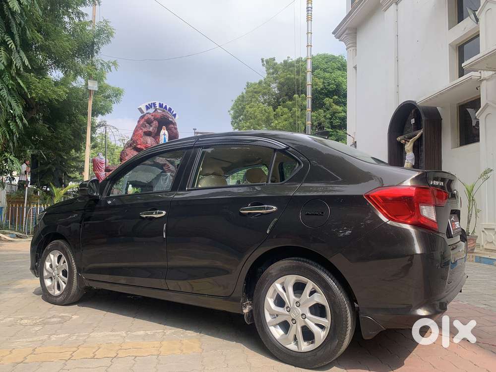 Honda Amaze 2nd Gen Vx, 2019, Petrol