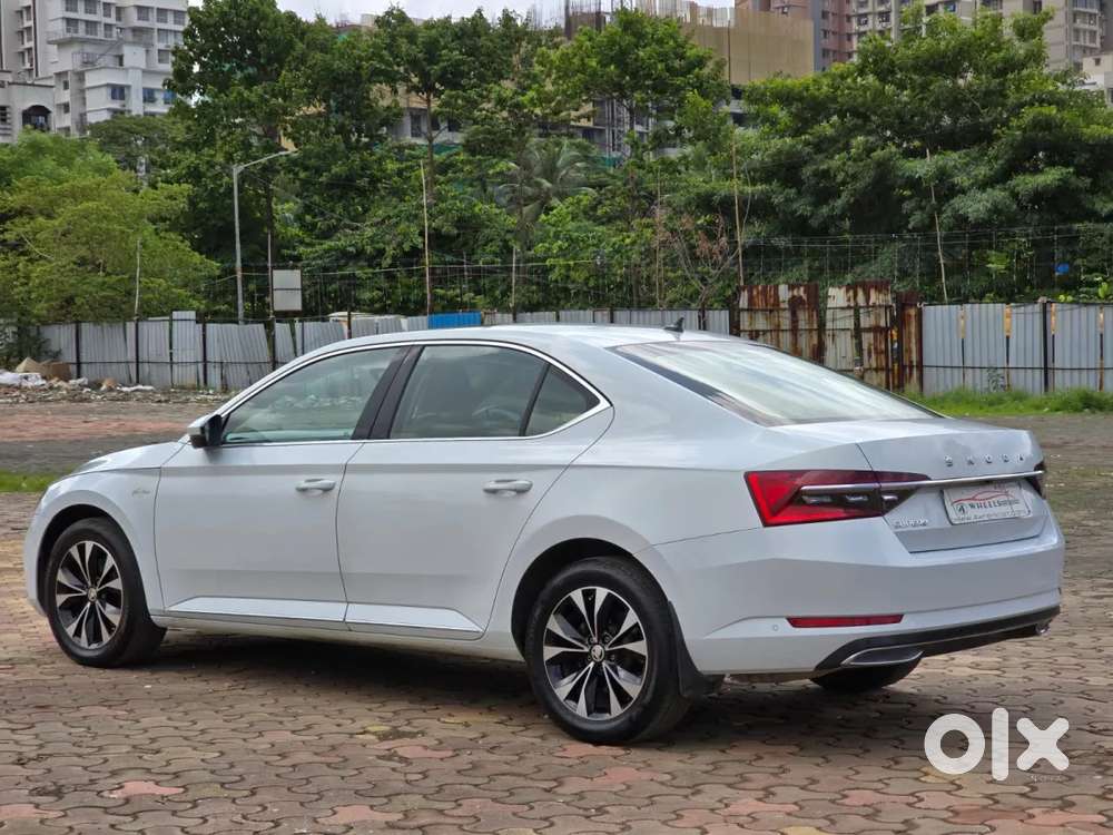 Skoda Superb 2.0 L&k Tsi At, 2021, Petrol