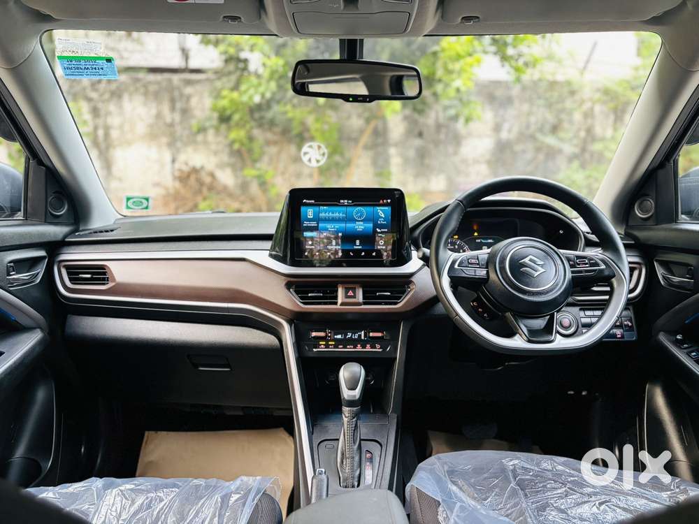 Maruti Suzuki Vitara Brezza 1.5 Zxi Plus At, 2025, Petrol