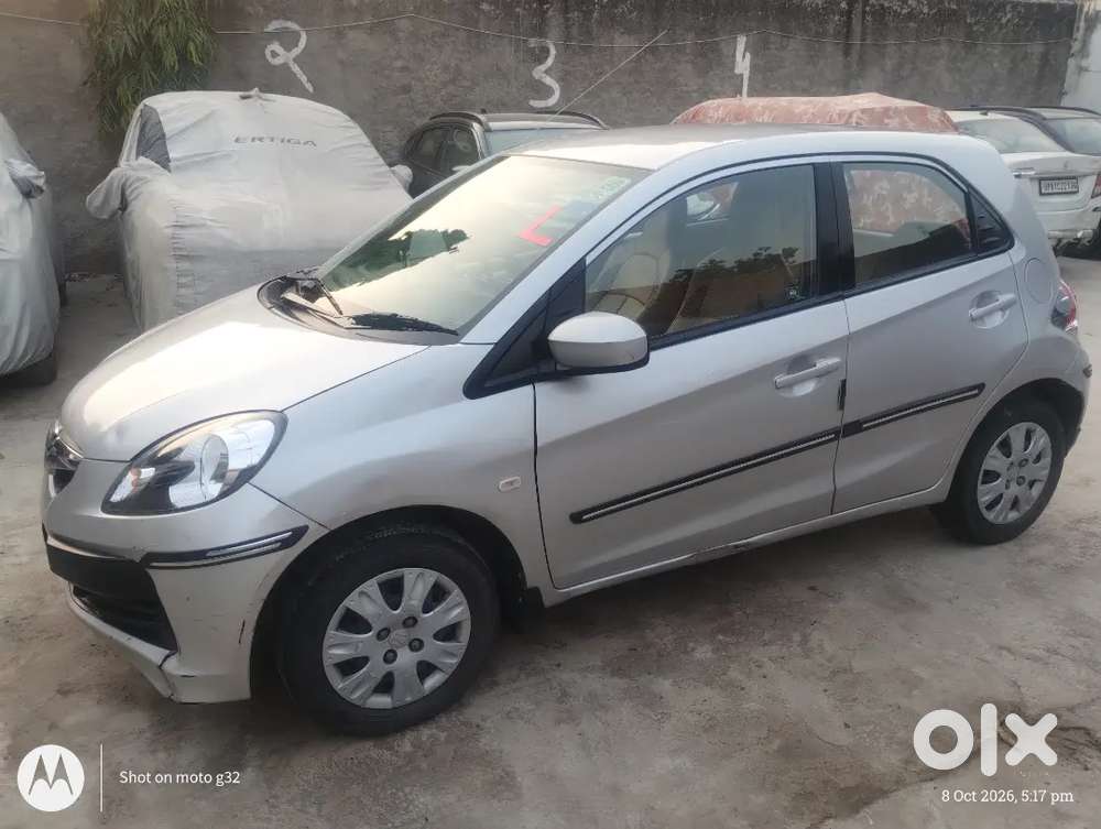 Honda Brio S Top Model Naam Karani Hai Aur Chalani Ha Bss Untouched