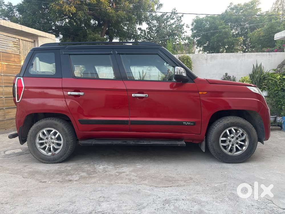 Mahindra Tuv 300 2017 Diesel Well Maintained