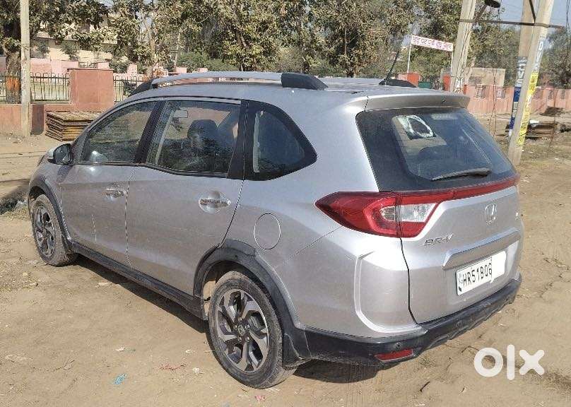 Honda Br-v Style Edition V Cvt, 2017, Petrol