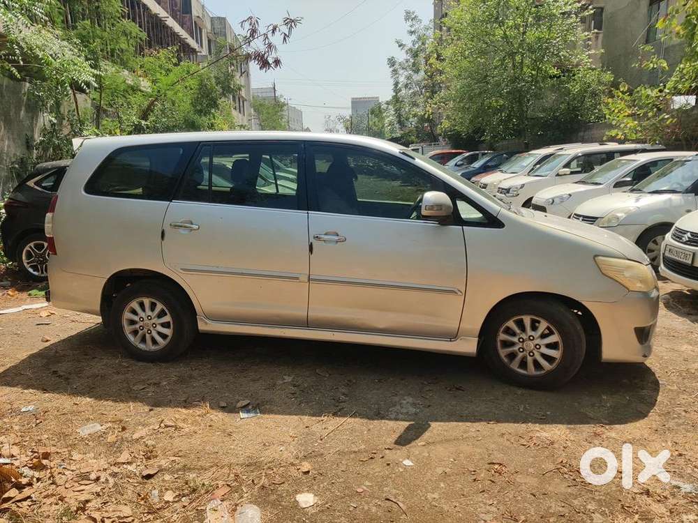 Toyota Innova 2013 Diesel 155000 Km Driven