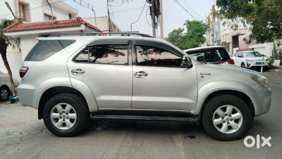 Toyota Fortuner 3.0 4x4 Manual, 2010, Diesel