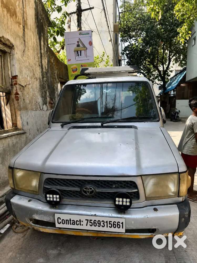 Toyota Qualis 2001 Diesel Well Maintained