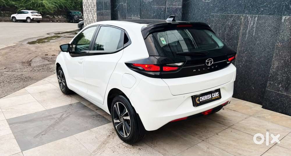 Tata Altroz Xz Plus (s) Icng, 2024, Cng & Hybrids