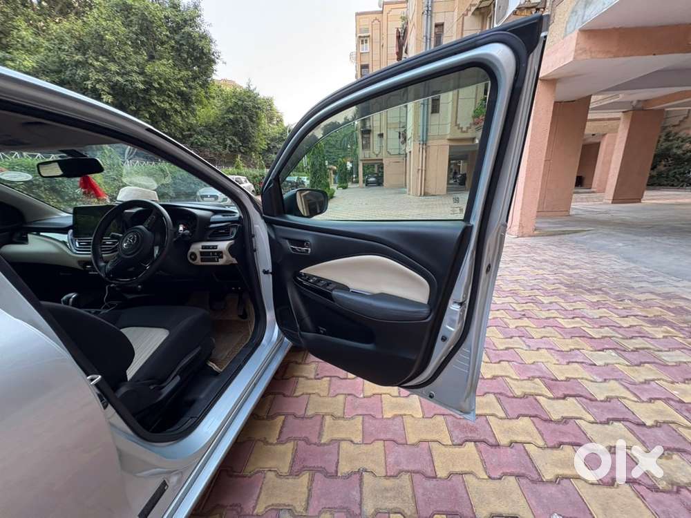 Brand New Toyota Glanza Petrol October 2024