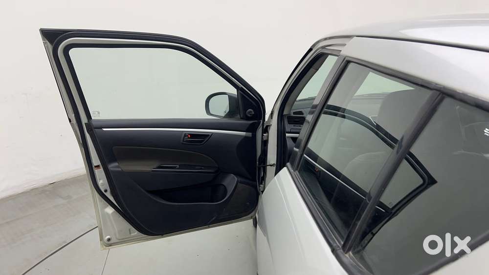 Maruti Suzuki Swift 1.2 Lxi (o), 2017, Petrol