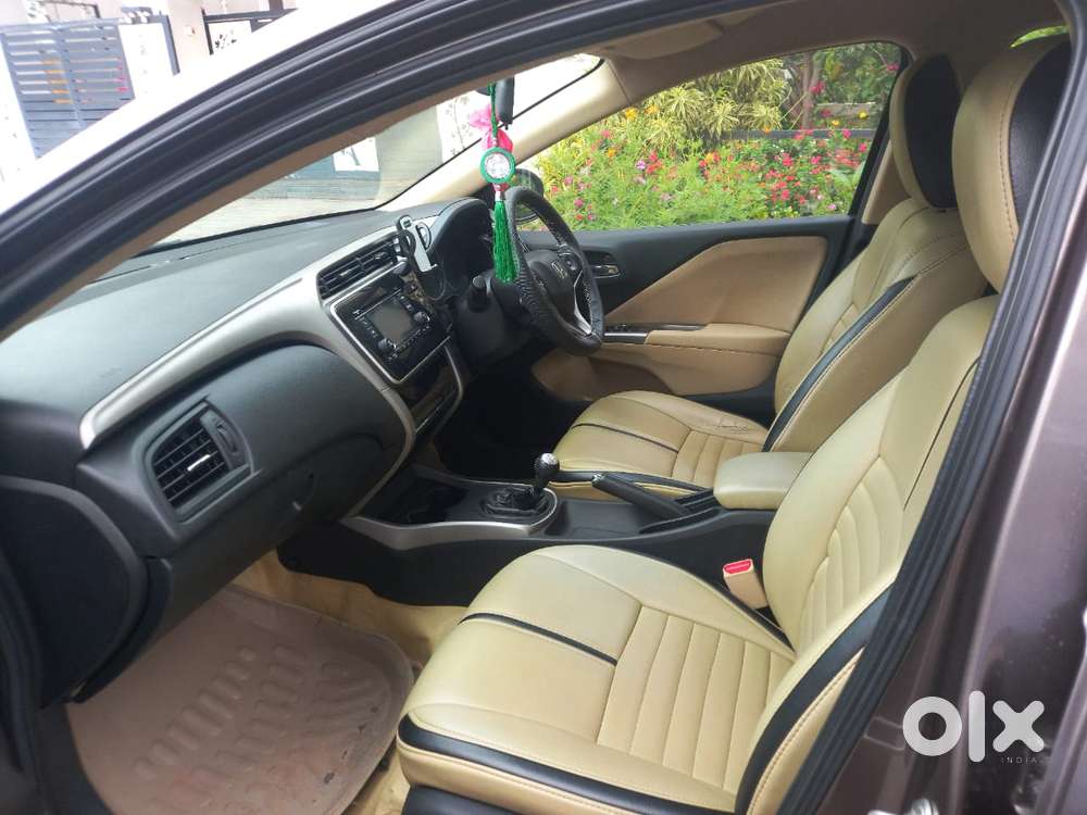 Honda City I-vtec V, 2016, Petrol