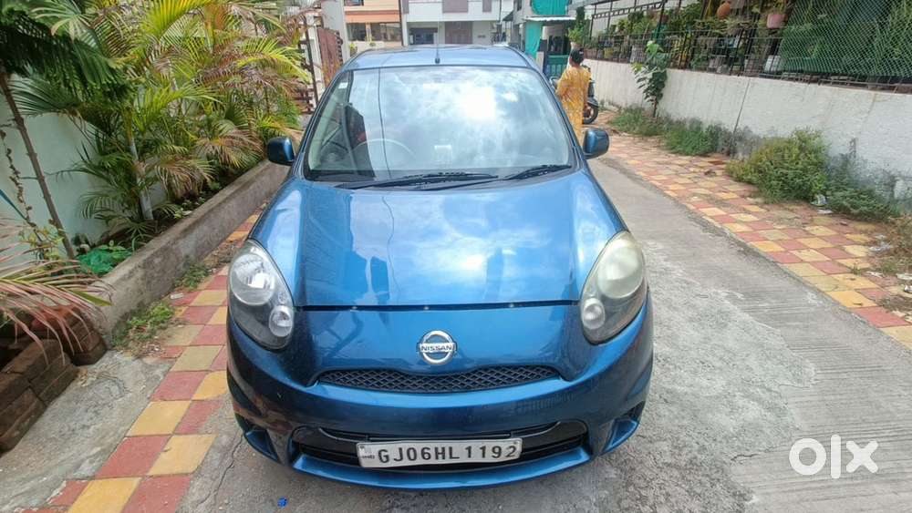 Nissan Micra Active Petrol 73000 Km Driven