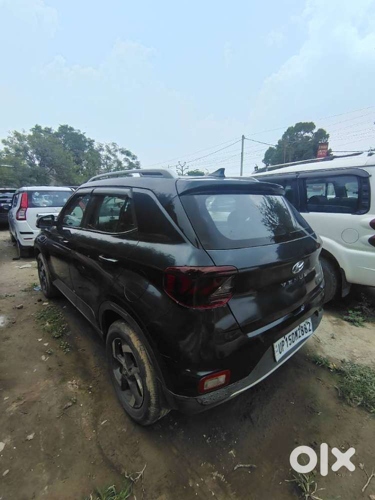 Hyundai Venue 1.0 Sx Turbo Imt, 2021, Petrol