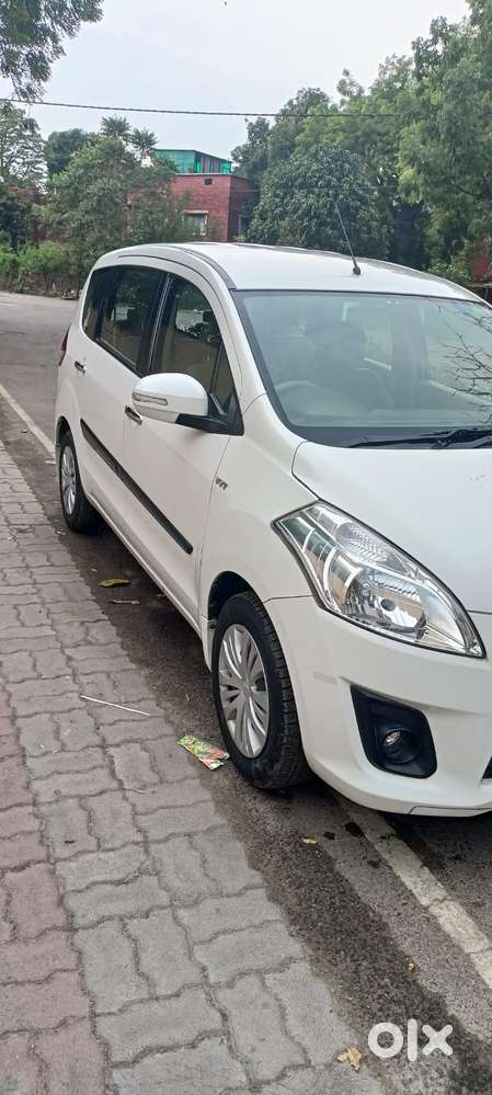 Maruti Suzuki Ertiga 1.5 Vxi, 2014, Petrol