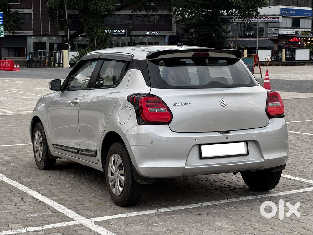 Maruti Suzuki Swift Vvt Vxi, 2021, Petrol