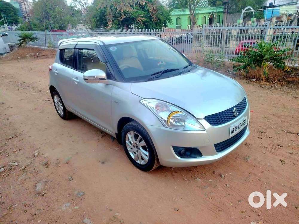 Maruti Suzuki Swift 2018 Zxi Plus, 2012, Petrol