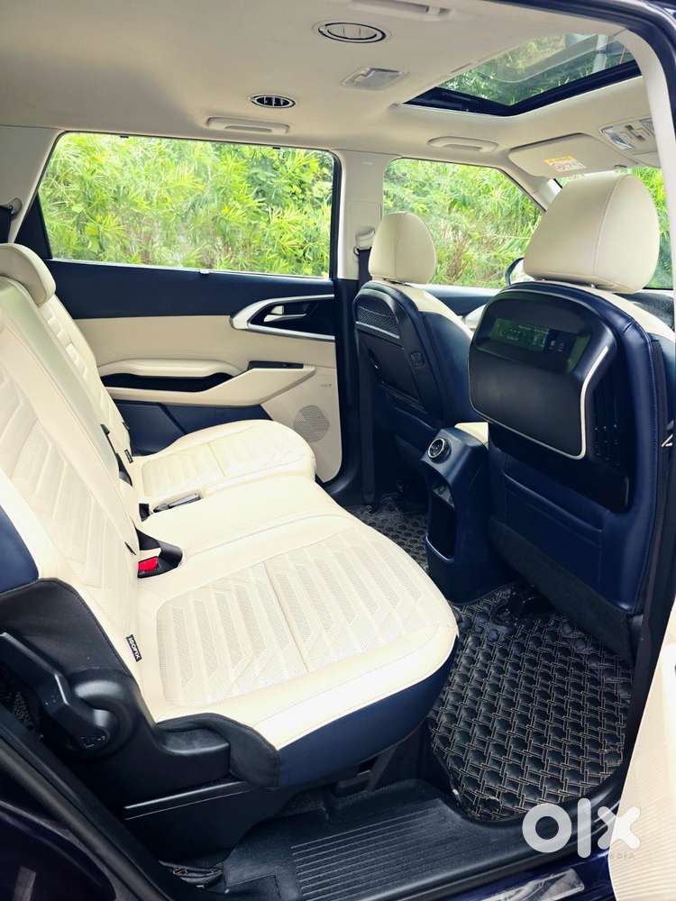 Kia Carens 1.5 Luxury Plus Diesel At 7 Str, 2023, Diesel