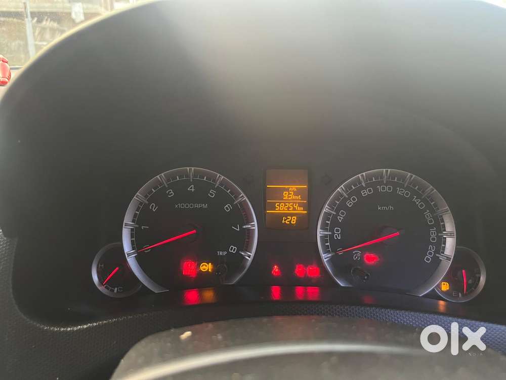 Maruti Suzuki Swift Dzire 2015-2017 1.2 Vxi, 2017, Petrol