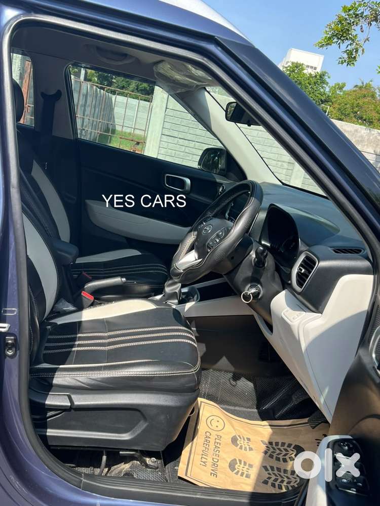 Hyundai Venue 1.2 S Plus, 2022, Petrol