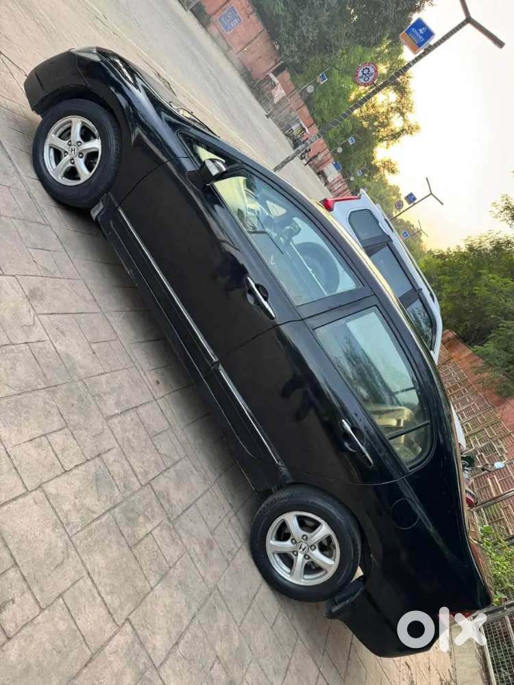 Honda Civic 1.8 V Mt , 2031 Tak Registration, Cng, Well Maintained