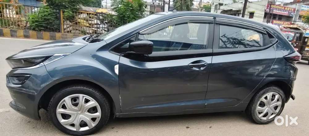 Tata Altroz 2022 Petrol Well Maintained
