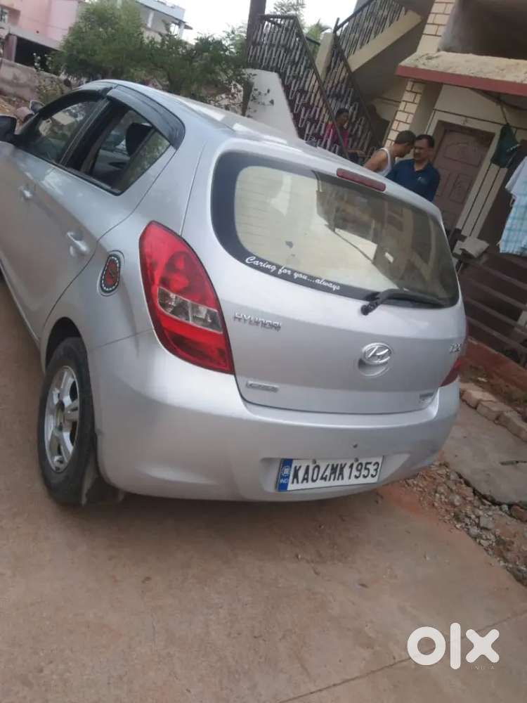 Hyundai New I20 2012 Diesel 120000 Km Driven