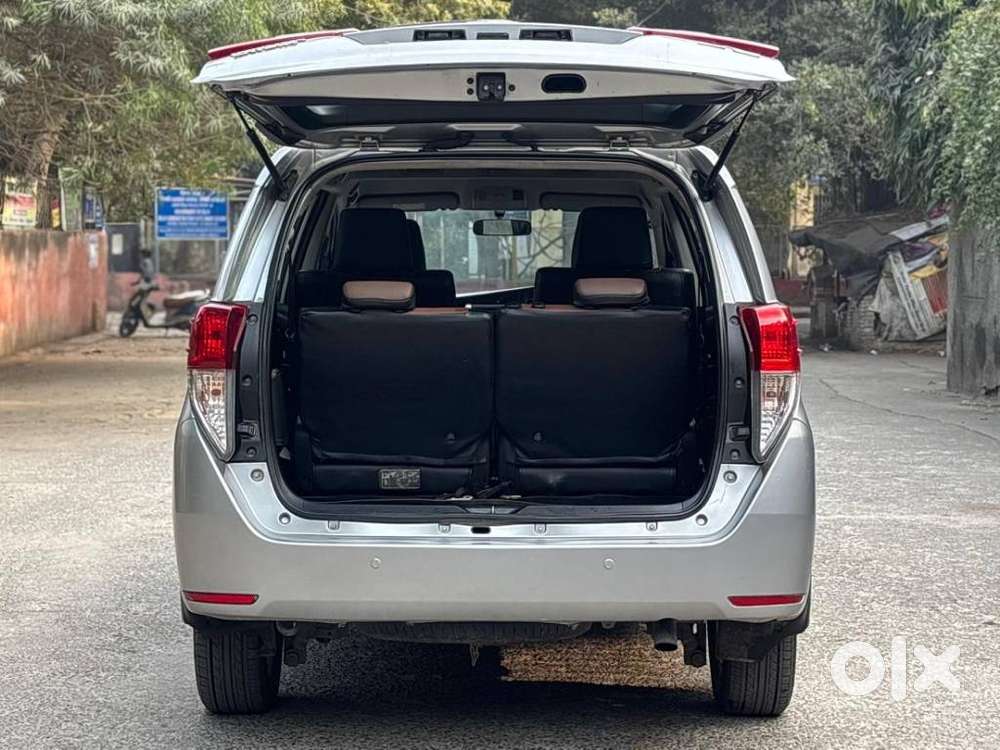 Toyota Innova Crysta 2.4 G Mt 7 Str, 2018, Diesel