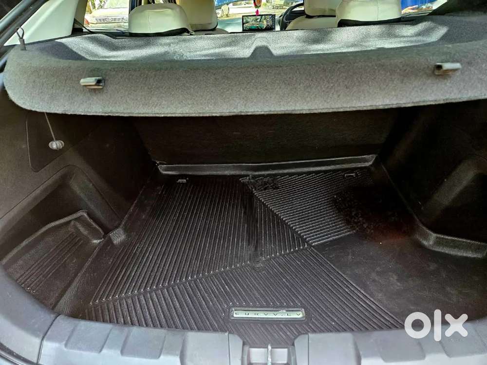 Tata Curvv 2025 Petrol 6000 Km Driven