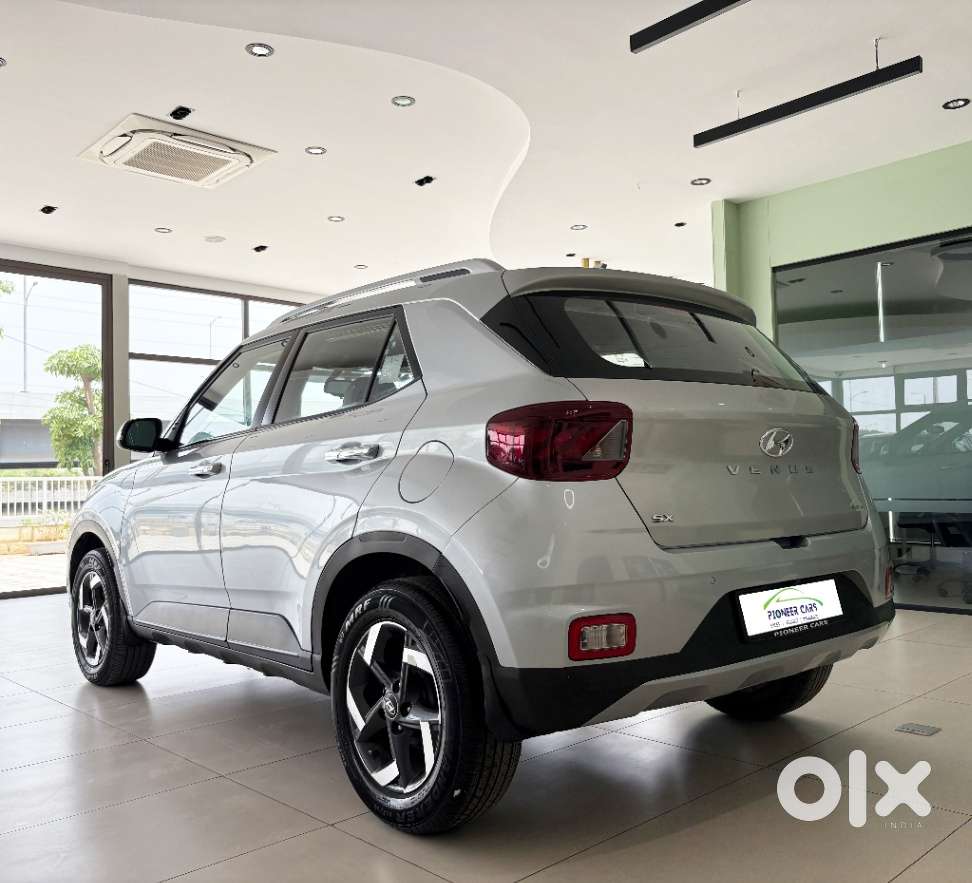 Hyundai Venue Sx Plus Turbo Dct, 2019, Petrol