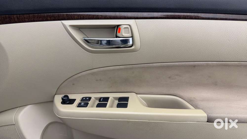 Maruti Suzuki Swift Dzire 1.2 Zxi Bsiv, 2014, Petrol