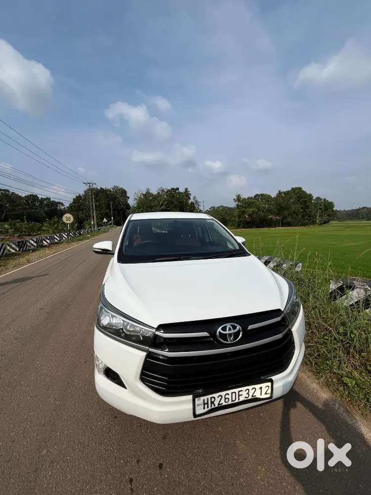 Toyota Innova Crysta 2017