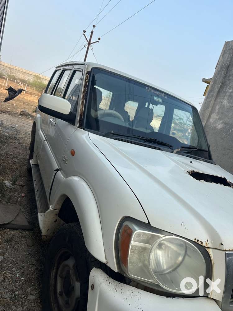 Mahindra Scorpio 2013 Diesel Manual