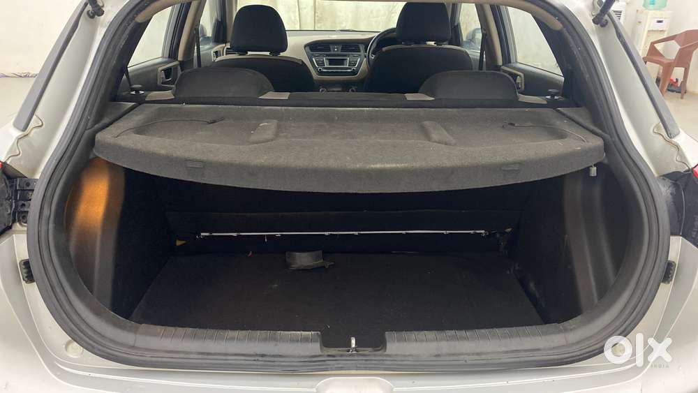 Hyundai Elite I20 Sportz (o) 1.2, 2015, Petrol