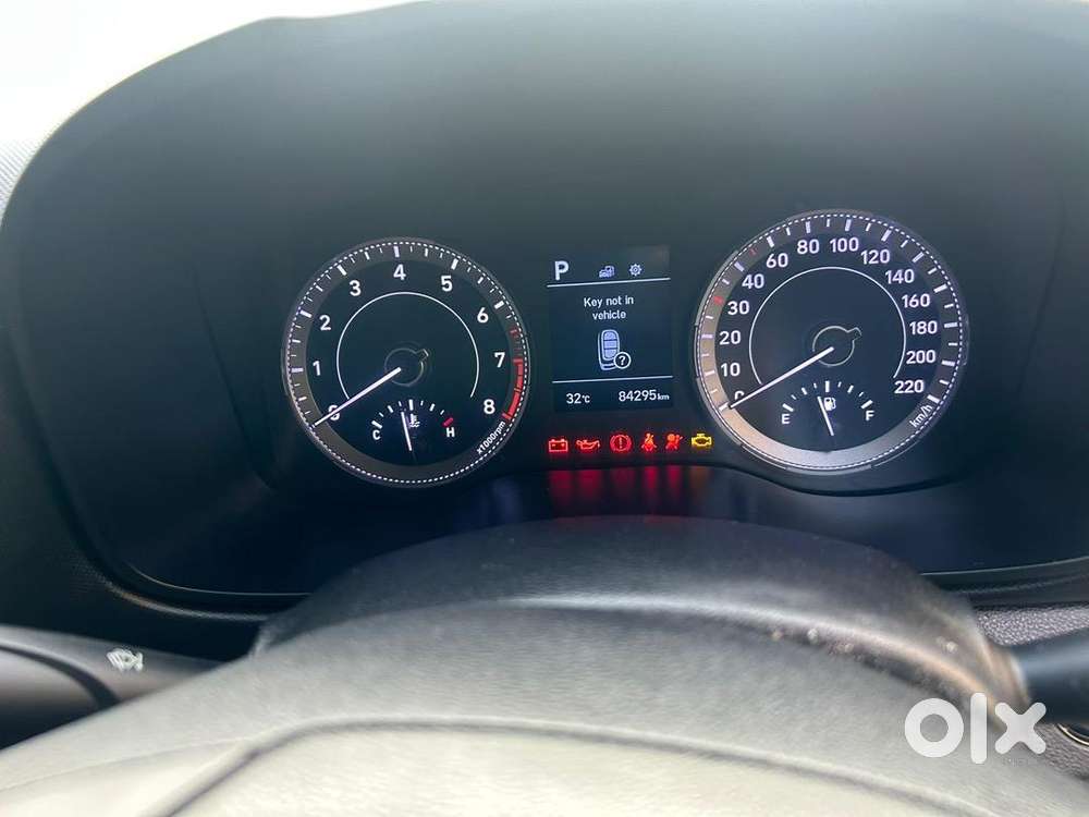 Hyundai Venue 2019 Petrol Well Maintained