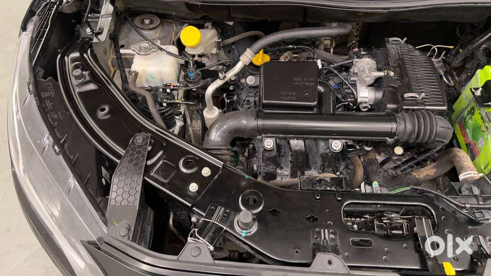 Nissan Magnite 1.0 Xv, 2023, Petrol