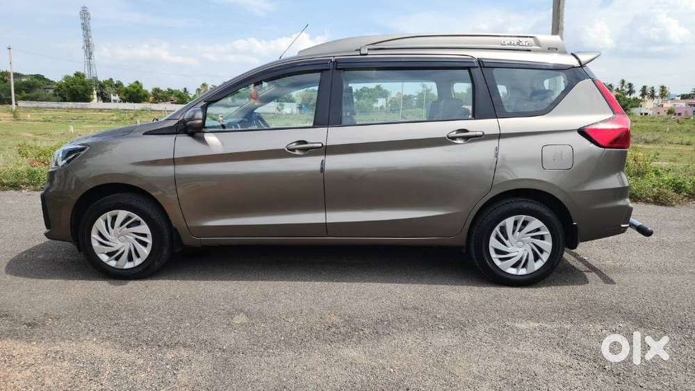Maruti Suzuki Ertiga Vxi Shvs, 2023, Petrol
