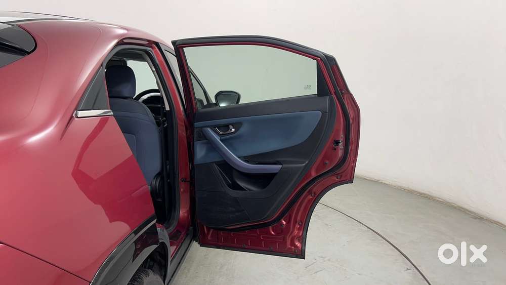Tata Curvv Creative Plus S 1.2 Revotron Petrol 7dca, 2025, Petrol