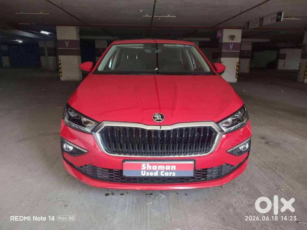 Skoda Slavia 1.0 Tsi Style At, 2025, Petrol